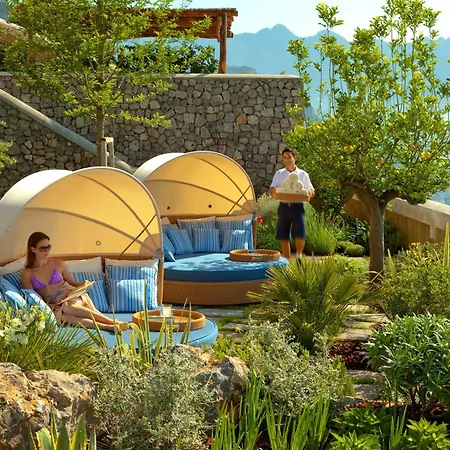 Monastero Santa Rosa & Conca dei Marini