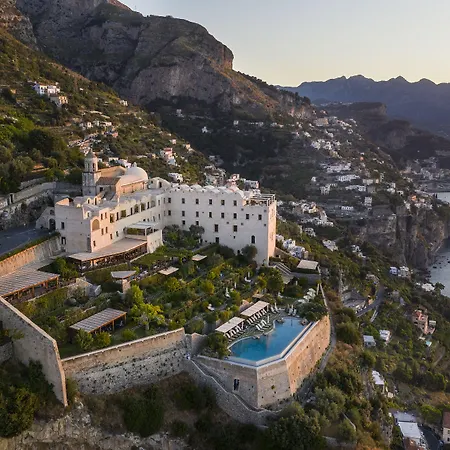 Monastero Santa Rosa & Ξενοδοχείο 5*