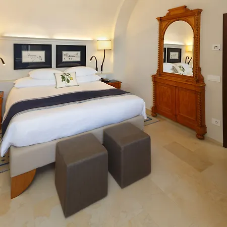 Monastero Santa Rosa & 5*