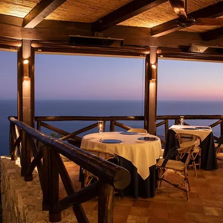 Monastero Santa Rosa Hotel&spa 5*
