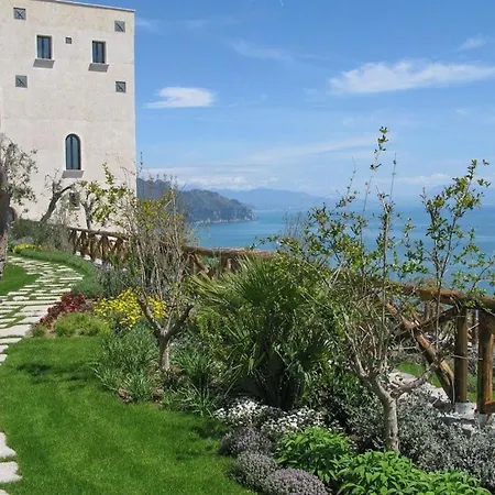 Monastero Santa Rosa & 5* Conca dei Marini