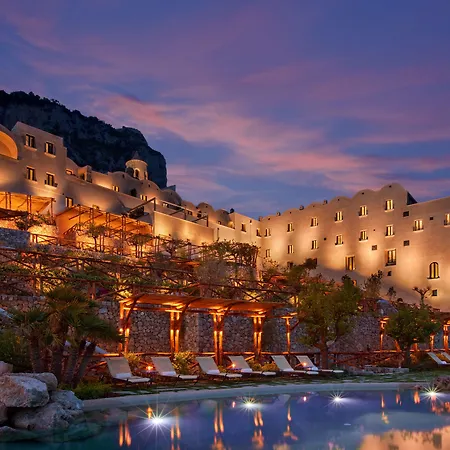 Monastero Santa Rosa & Hotel 5*